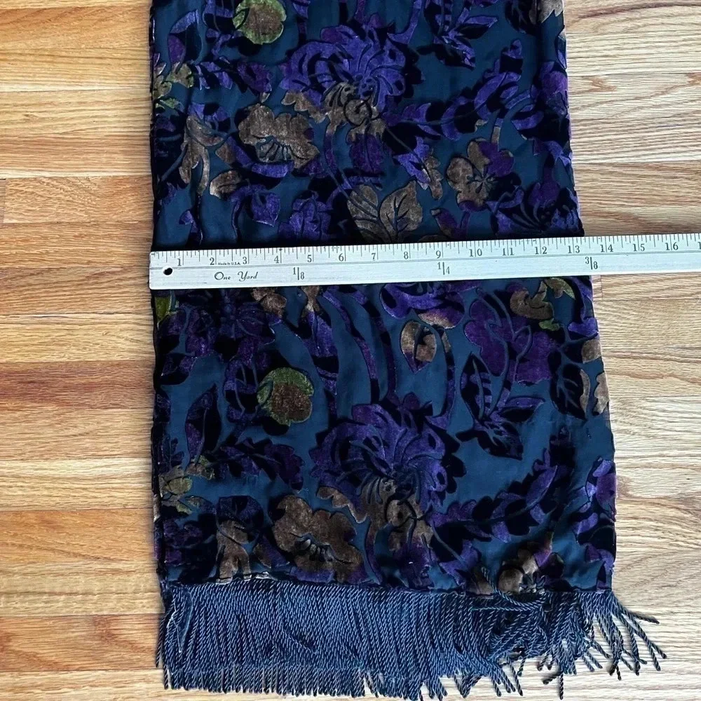 Velvet chiffon wrap